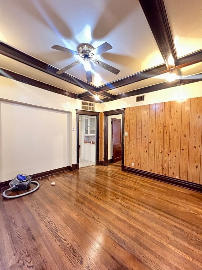 6230 S Langley Ave, Chicago, IL 60637 - photo 6