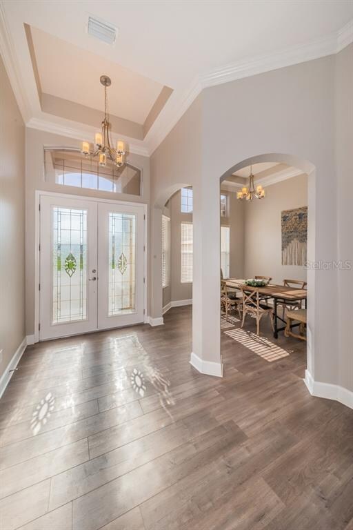 Amazing Foyer