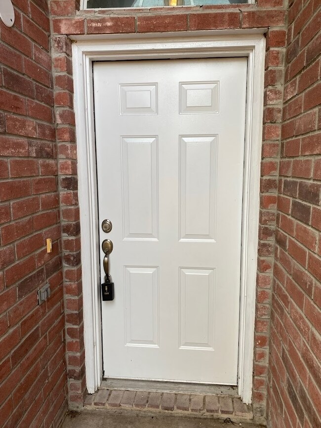 2505 W Coast Dr, Weslaco, TX 78596 - photo 5