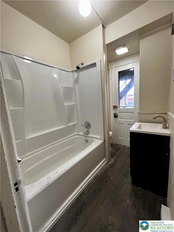 40 N 10th St unit 2, Allentown, PA 18101 - photo 5