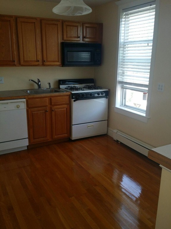 20 Cook St unit 2, Charlestown, MA 02129 - photo 3