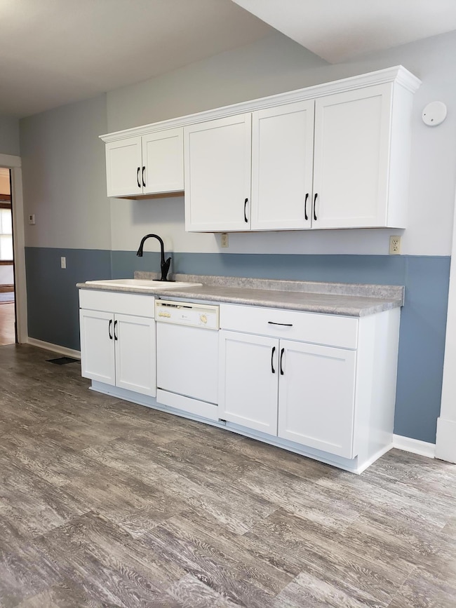 1st floor Kitchen
