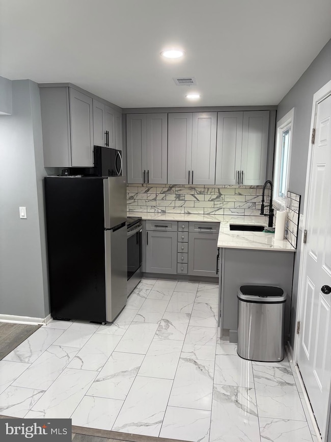 354 Kemper Dr, Newark, DE 19702 - photo 4