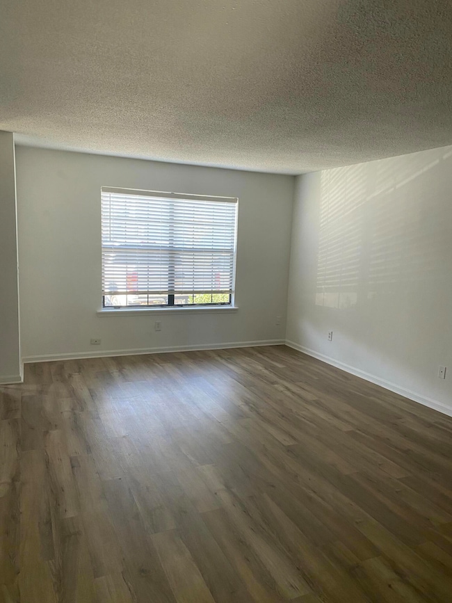 8040 Thelen St, North Charleston, SC 29406 - photo 7