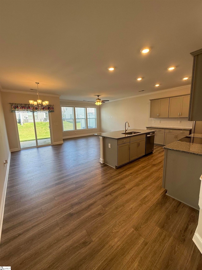 319 Sudduth Farms Dr, Greer, SC 29650 - photo 2