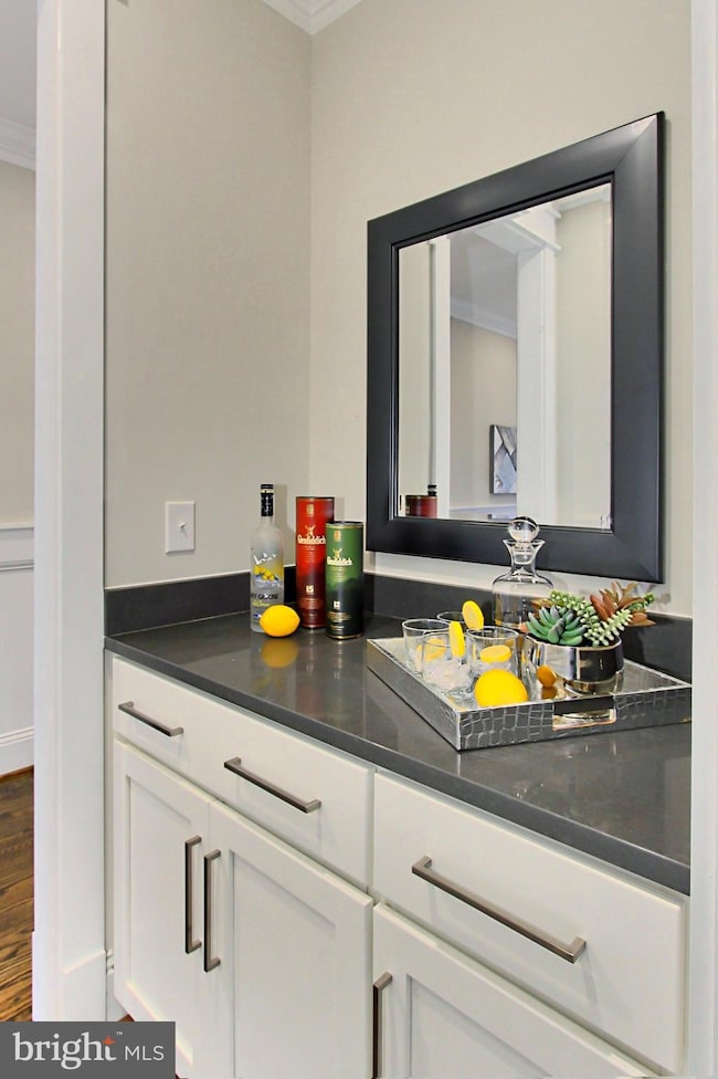 6904 Hutchison St, Falls Church, VA 22043 - photo 6