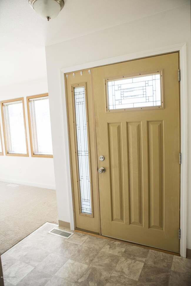 3307 Leonard Cir, Anchorage, AK 99507 - photo 3