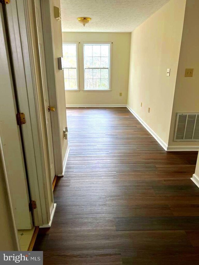 114 Ian Ct, Stephens City, VA 22655 - photo 4