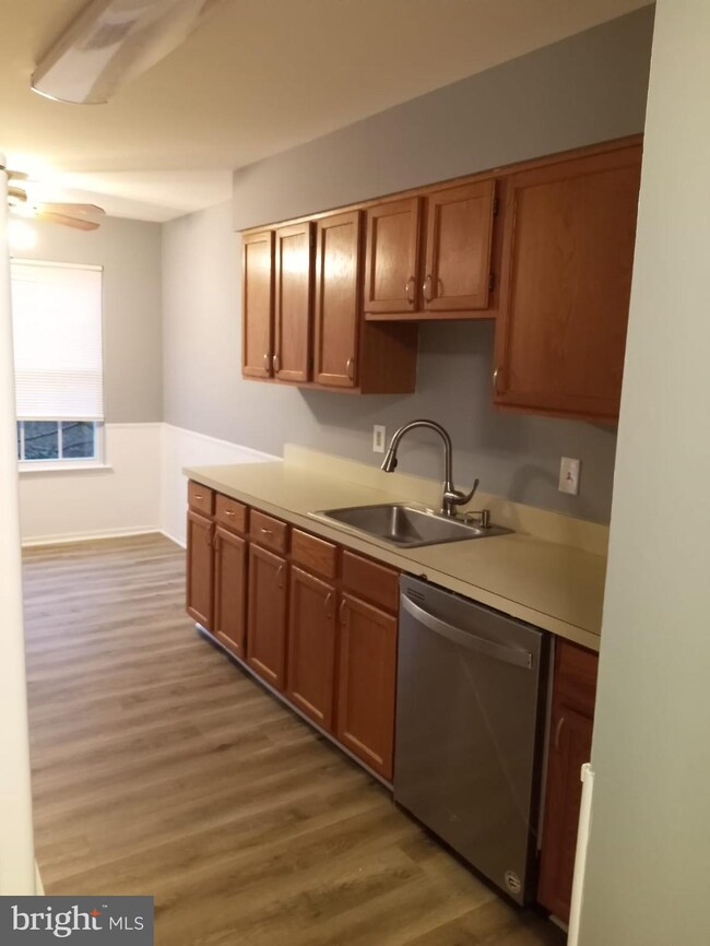 4739 Ridgeline Terrace unit 301, Bowie, MD 20720 - photo 7