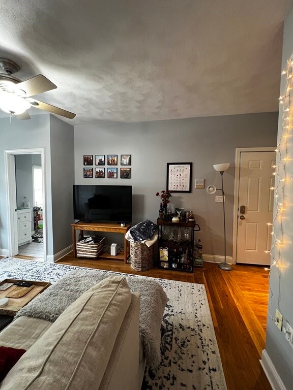 481 E 6th St unit 2, Boston, MA 02127 - photo 4