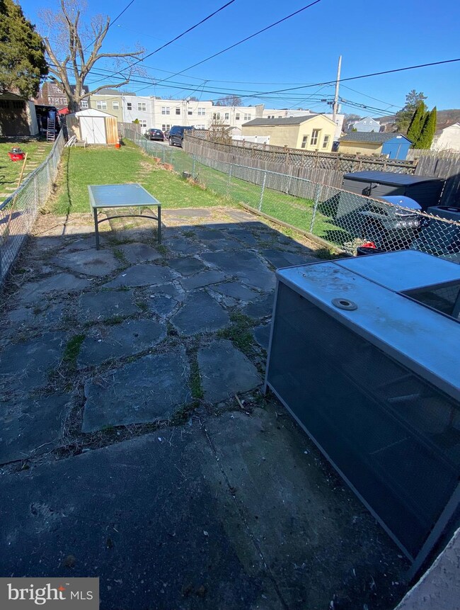 348 E 6th Ave unit 35, Conshohocken, PA 19428 - photo 2