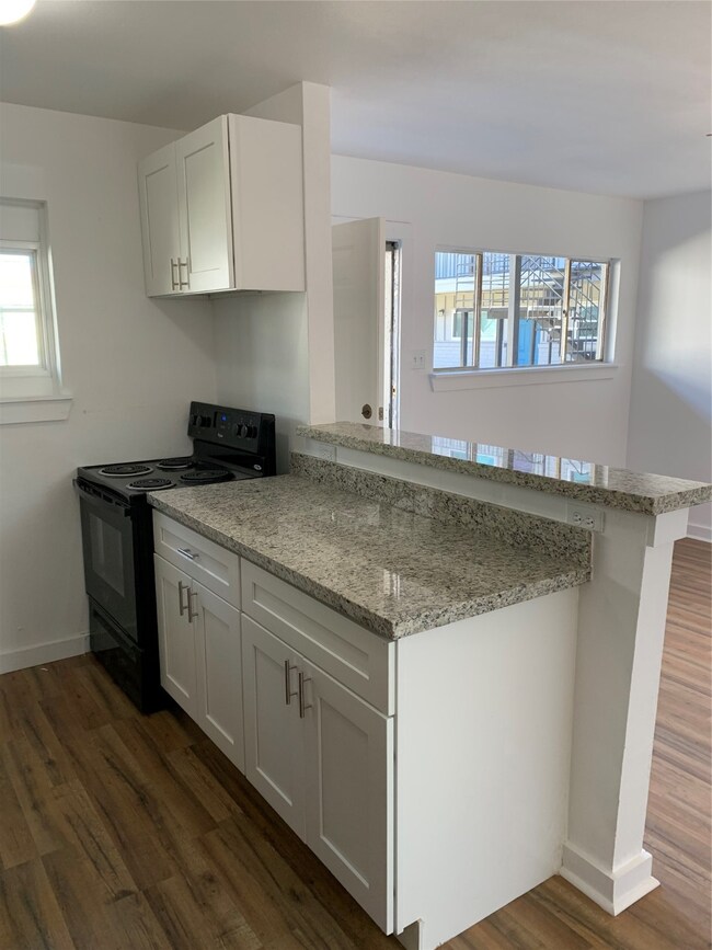 4706 Yellowstone Blvd unit 9, Houston, TX 77021 - photo 6