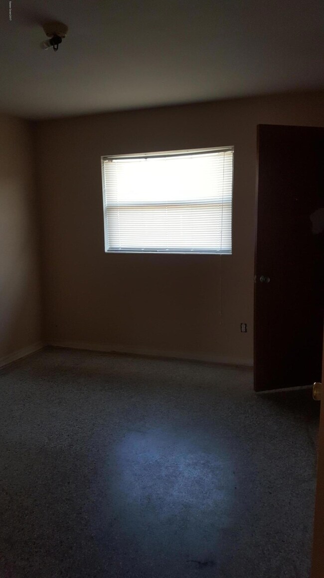 518 Mendel Ln, Titusville, FL 32796 - photo 6