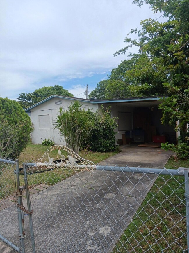 3747 Tomlin Dr, Cocoa, FL 32926 - photo 2