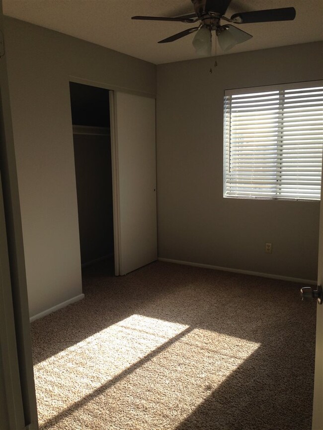 4559 W 18th Place, Yuma, AZ 85364 - photo 4