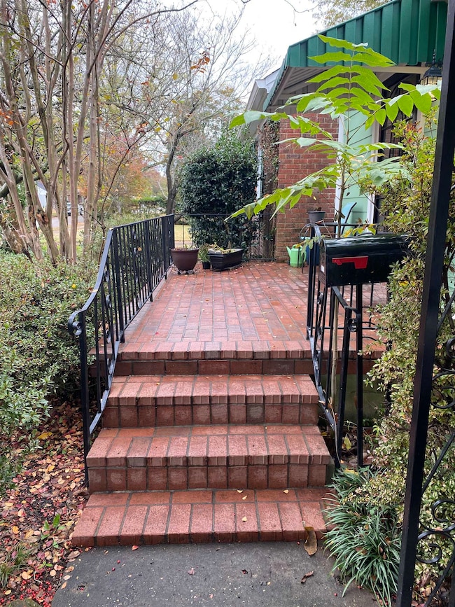 3676 Shirlwood Ave, Memphis, TN 38122 - photo 2