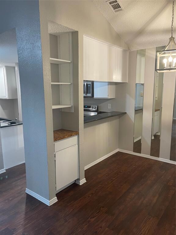 606 Bellaire Dr unit C, Hurst, TX 76053 - photo 4