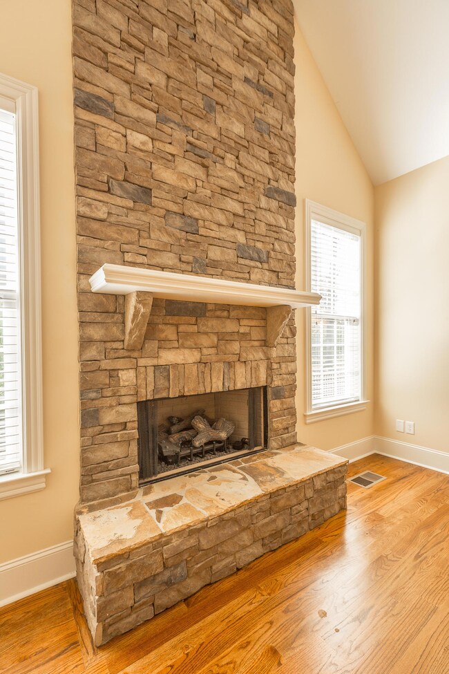 2653 Eagle Creek Way-38