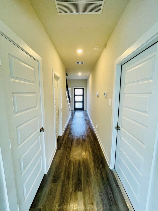 16628 Sterling Cliff St, Conroe, TX 77302 - photo 3