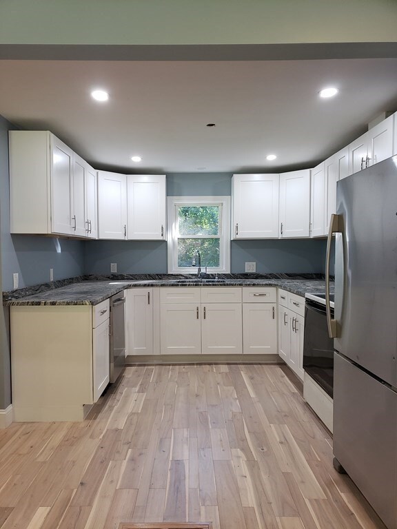 146 Allen Rd unit A, North Easton, MA 02356 - photo 2