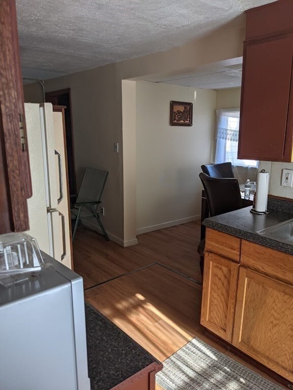 11 Emerald St, Chicopee, MA 01013 - photo 7