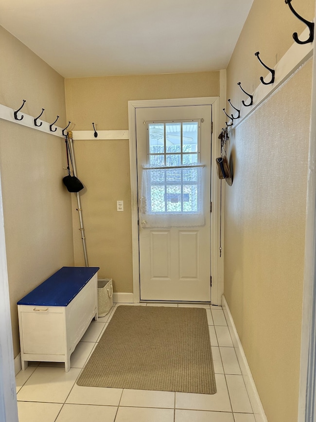 487 Plainville Ave, Unionville, CT 06085 - photo 7