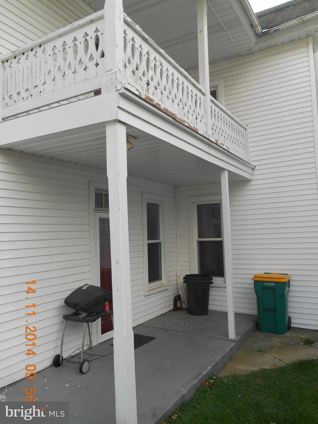 29 E North St, Waynesboro, PA 17268 - photo 6