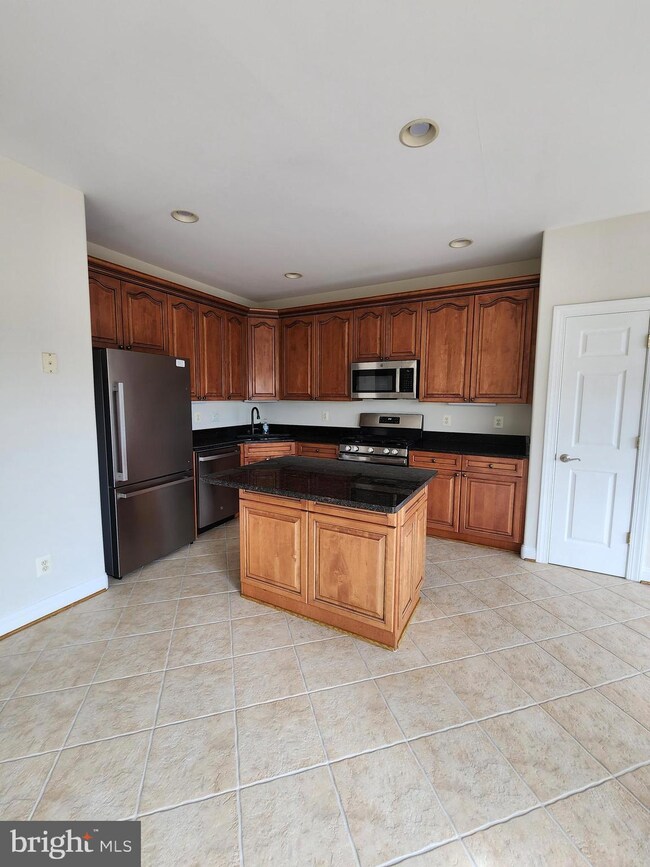 200 Cross Keys Place, Stephens City, VA 22655 - photo 2