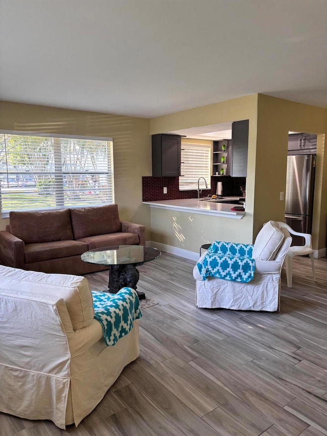 197 Sussex K unit 197, West Palm Beach, FL 33417 - photo 2