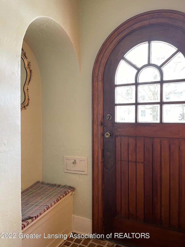 5 - Front entrance vestibule