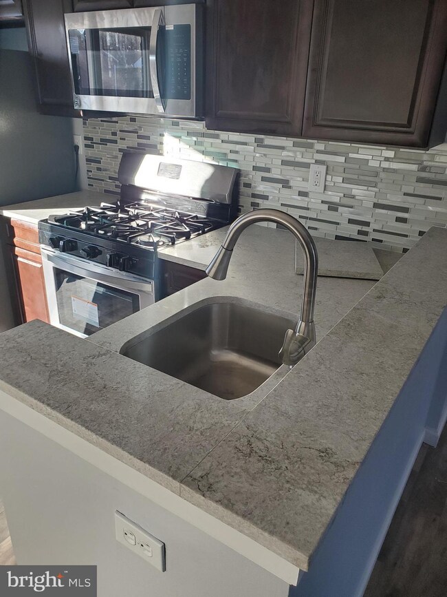 18 Kildoon Dr, Newark, DE 19702 - photo 4