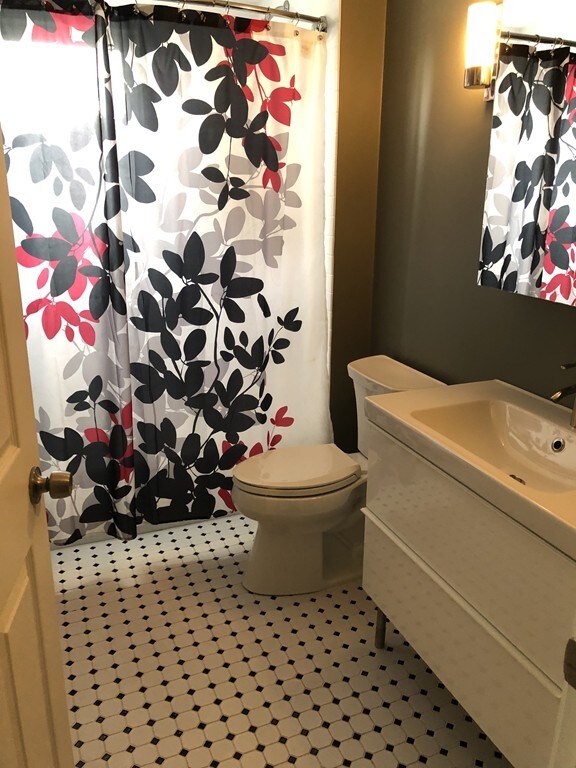 11 Paul Revere Rd unit 2, Arlington, MA 02476 - photo 7