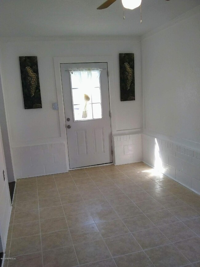 1467 Pullen Rd, Jacksonville, FL 32216 - photo 5