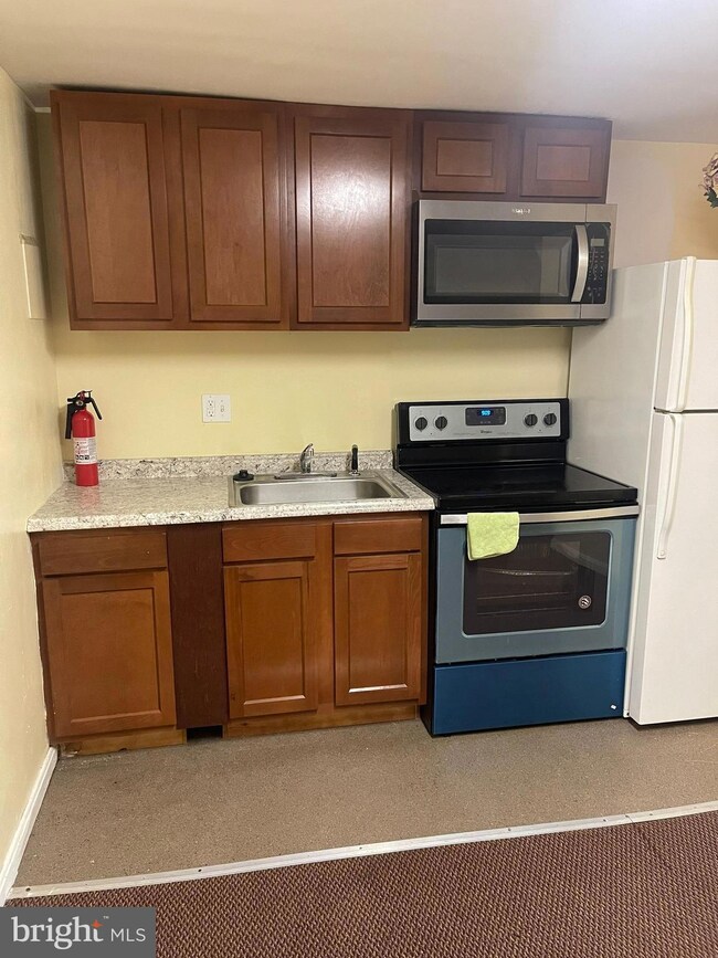 5401 James Place NE, Washington, DC 20019 - photo 7