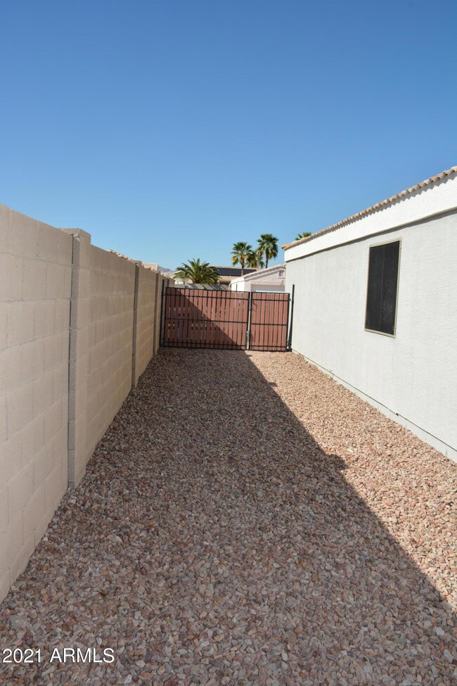 Side yard