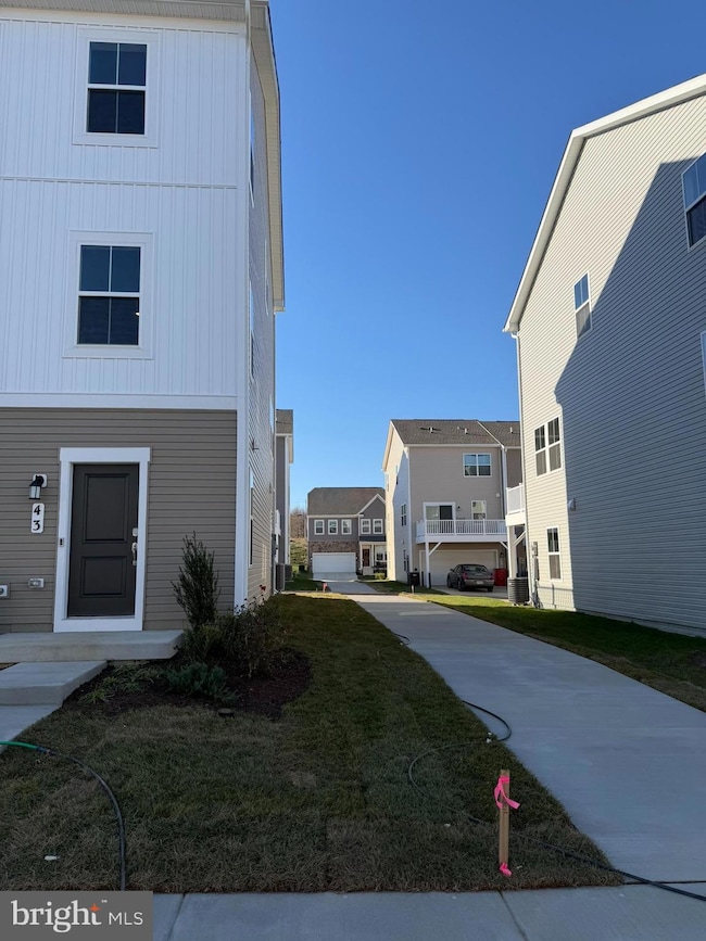 43 Rolling Branch Dr, Ranson, WV 25438 - photo 2