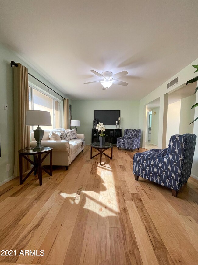 5155 E Escondido Cir, Mesa, AZ 85206 - photo 3