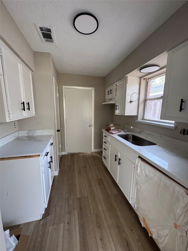 16611 David Glen Dr, Friendswood, TX 77546 - photo 5