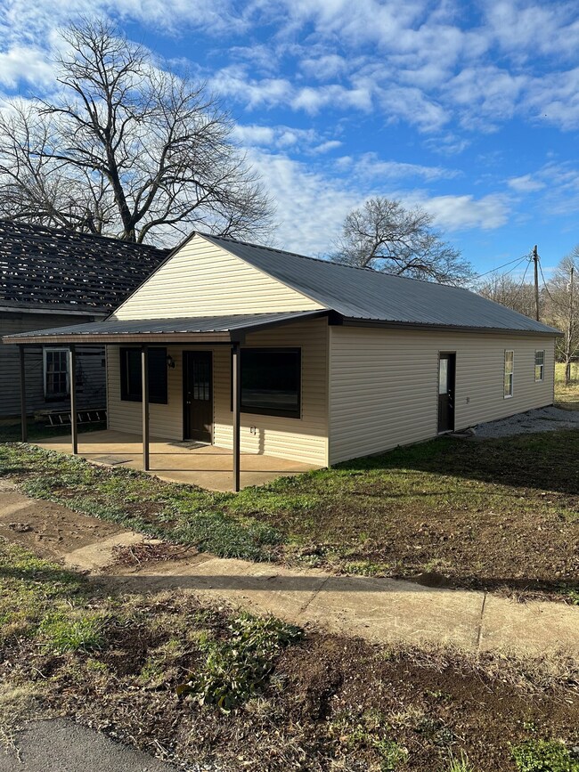 110 Case Rd, Prospect, TN 38477 - photo 2