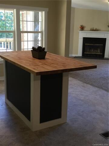 70 Nix Rd, Hendersonville, NC 28792 - photo 5