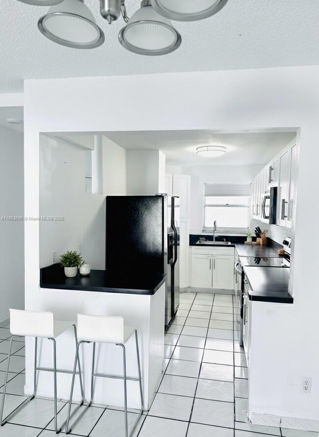 Casa Del Sol Condominiums unit 535, Hialeah, FL 33012 - photo 3