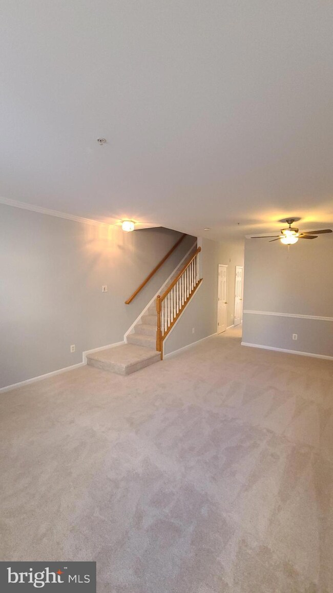 2665 Manhattan Place unit 103, Vienna, VA 22180 - photo 3