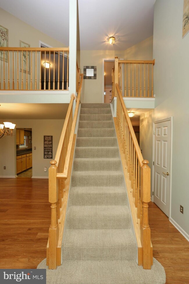 1210 Mariners Cove Ln, Pasadena, MD 21122 - photo 7