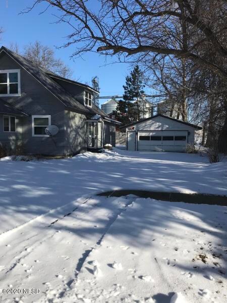 606 Shannon St, Wallace, SD 57272 - photo 2