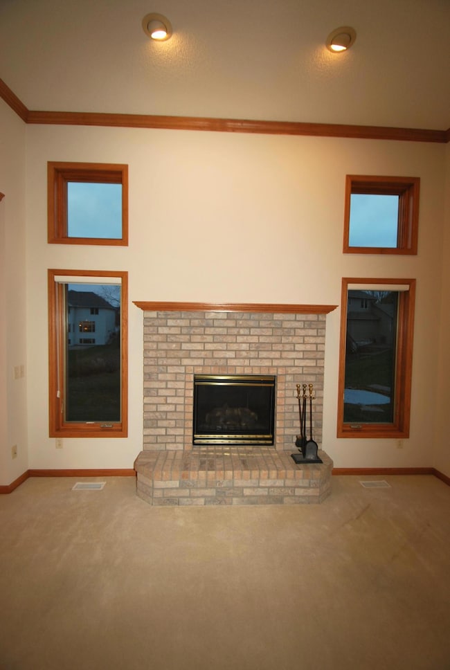 8048 Narcissus Ln N, Osseo, MN 55311 - photo 6