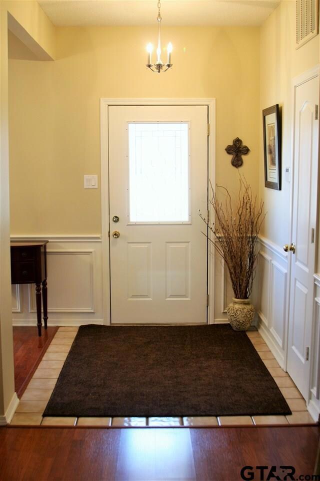 9109 9109 Canyon Rd, Tyler, TX 75703 - photo 2