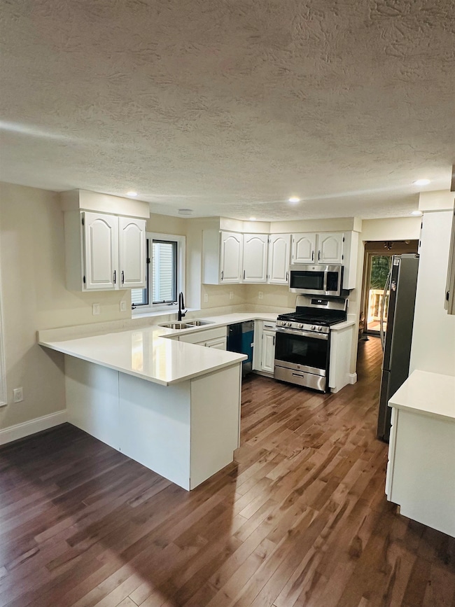 7 Chatfield Dr unit U17, Nashua, NH 03063 - photo 4