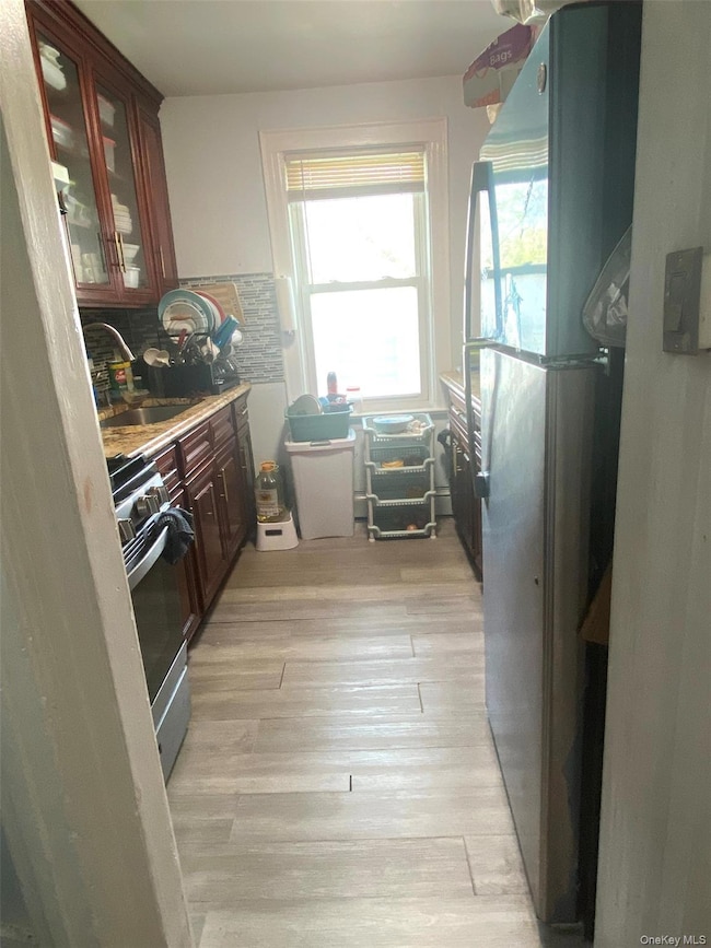 107-02 Pinegrove St unit 2nd floor, Jamaica, NY 11435 - photo 4