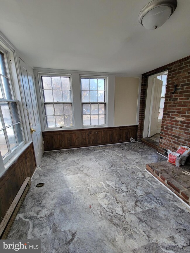 280 S Main St, Chambersburg, PA 17201 - photo 7