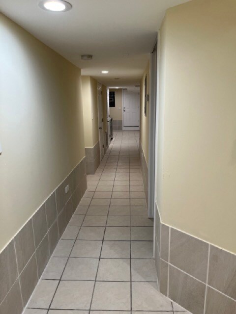 2300 S Ridgeway Ave unit 1N, Chicago, IL 60623 - photo 4